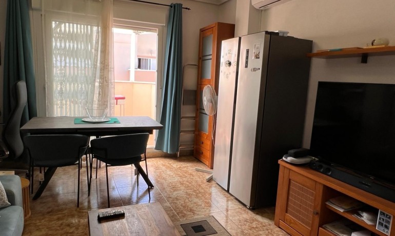Herverkoop - Appartement / Flat -
Torrevieja* - Torrevieja Centro