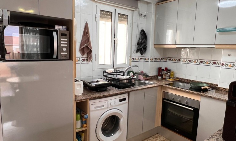 Herverkoop - Appartement / Flat -
Torrevieja* - Torrevieja Centro