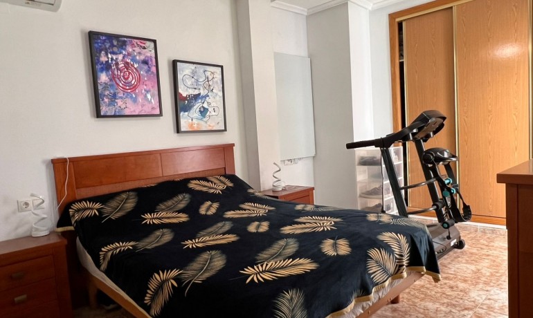 Herverkoop - Appartement / Flat -
Torrevieja* - Torrevieja Centro