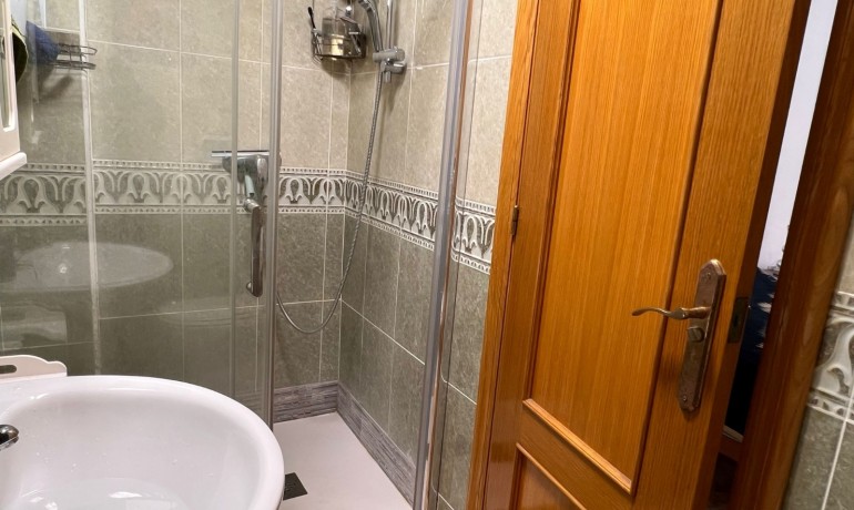 Herverkoop - Appartement / Flat -
Torrevieja* - Torrevieja Centro