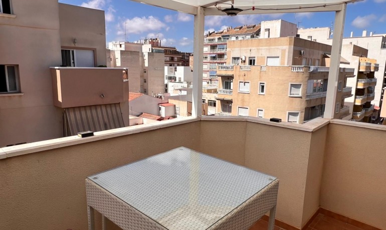 Herverkoop - Appartement / Flat -
Torrevieja* - Torrevieja Centro