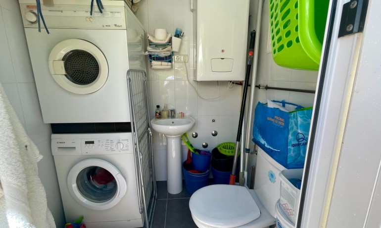 Sale - Villa -
Hondón de las Nieves - Hondón de las Nieves*