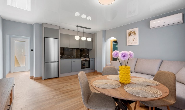 Herverkoop - Appartement / Flat -
San Miguel de Salinas* - Orihuela Costa