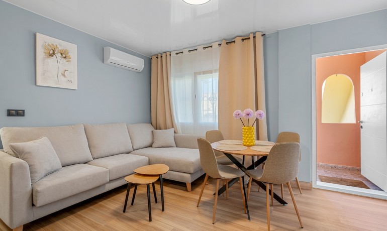 Herverkoop - Appartement / Flat -
San Miguel de Salinas* - Orihuela Costa