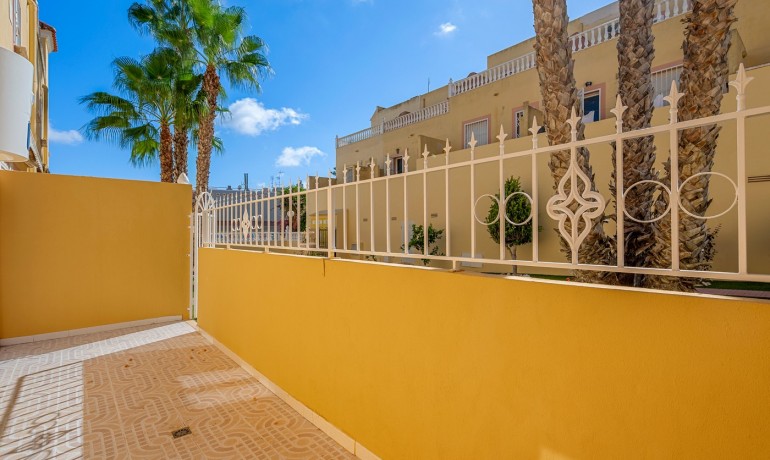 Herverkoop - Appartement / Flat -
San Miguel de Salinas* - Orihuela Costa