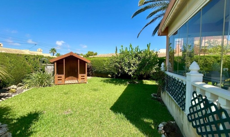 Herverkoop - Villa -
Orihuela Costa* - Cabo Roig