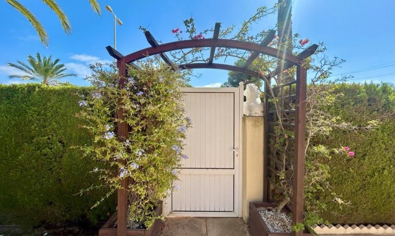 Herverkoop - Villa -
Orihuela Costa* - Cabo Roig