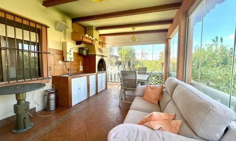 Herverkoop - Villa -
Orihuela Costa* - Cabo Roig