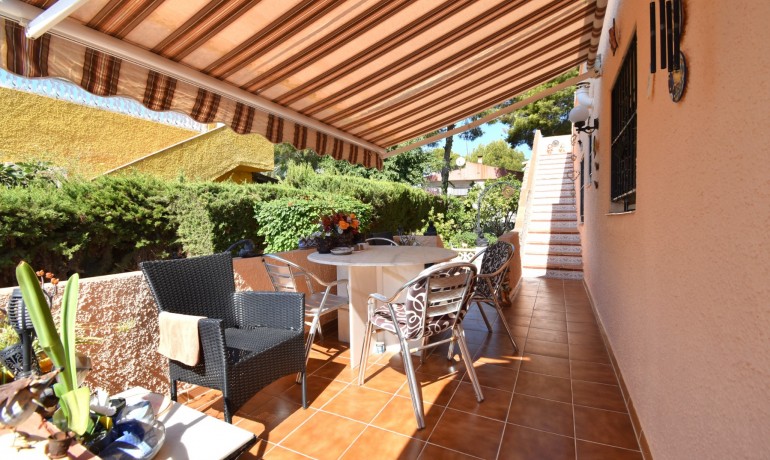 Venta - Villa -
Orihuela Costa - Los Balcones