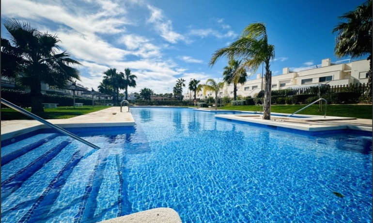 Herverkoop - Appartement / Flat -
Vista Bella Golf* - Vistabella Golf