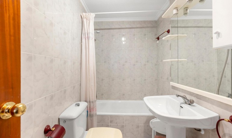 Herverkoop - Appartement / Flat -
Torrevieja* - Playa de los locos