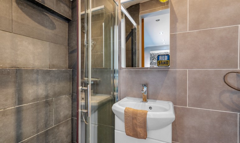 Herverkoop - Finca / Landgoed -
Almoradi - Las Heredades