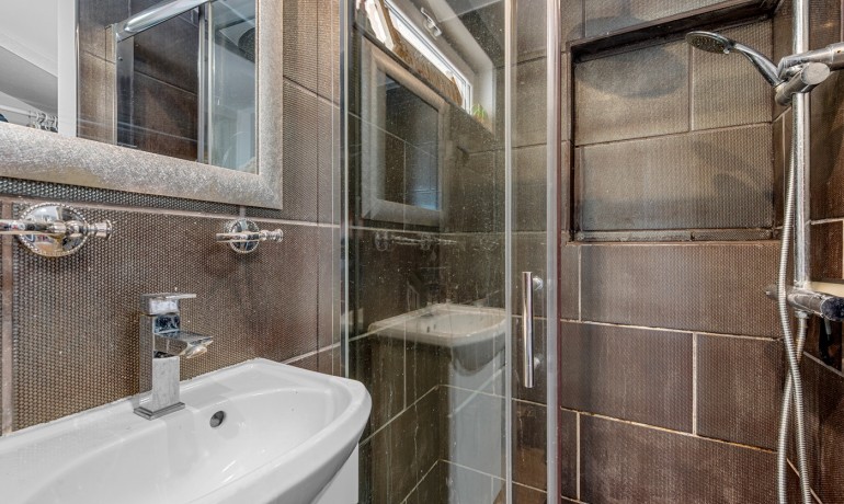 Herverkoop - Finca / Landgoed -
Almoradi - Las Heredades