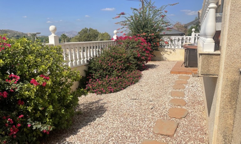 Herverkoop - Villa -
Algorfa* - Algorfa