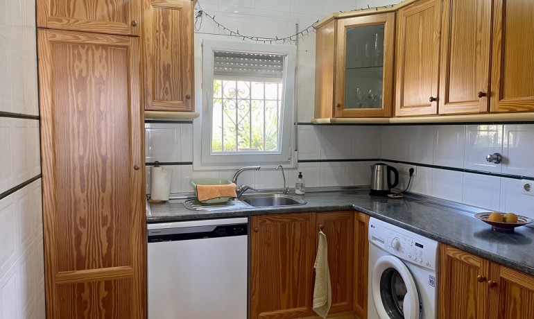 Herverkoop - Villa -
Algorfa* - Algorfa