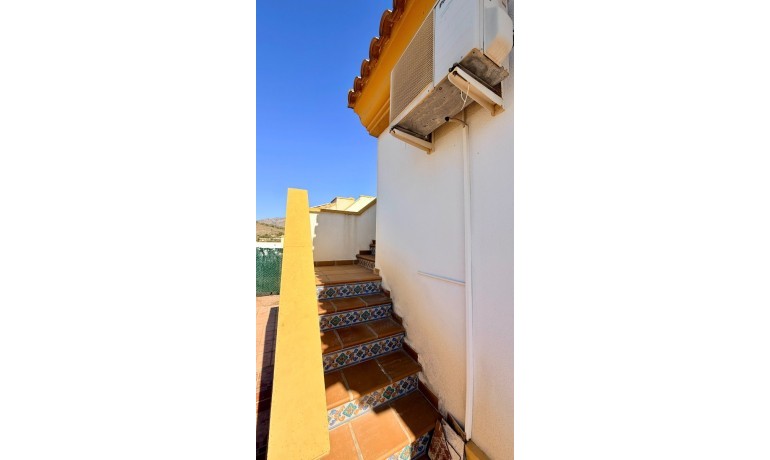 Sale - Villa -
Hondón de las Nieves - Hondón de las Nieves*