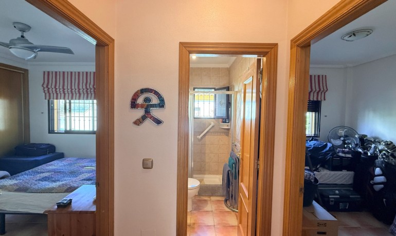 Sale - Villa -
Hondón de las Nieves - Hondón de las Nieves*