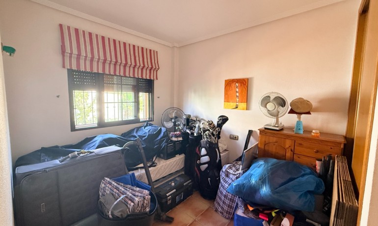 Sale - Villa -
Hondón de las Nieves - Hondón de las Nieves*