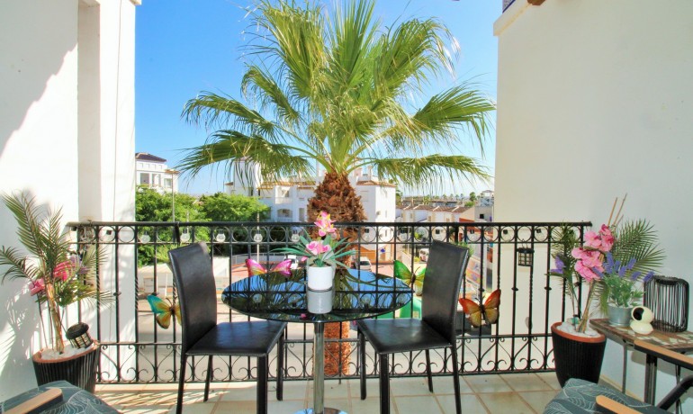 Venta - Apartamento / piso -
Villamartin