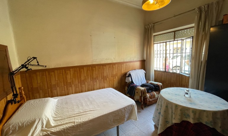 Herverkoop - Huis -
Benejuzar - Comunidad Valenciana