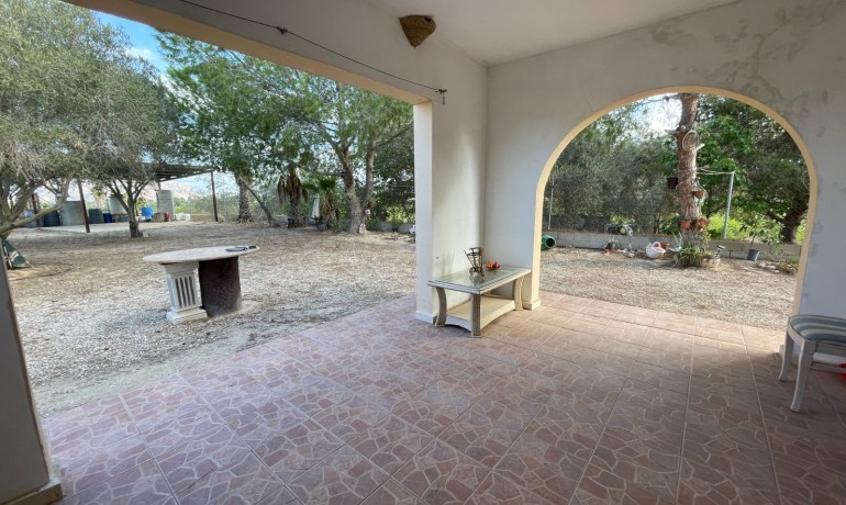 Herverkoop - Finca Country Property -
Jacarilla