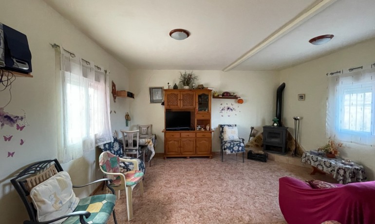 Herverkoop - Finca Country Property -
Jacarilla