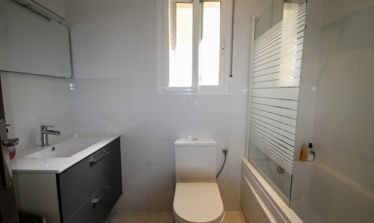 Herverkoop - Villa -
San Miguel de Salinas* - San Miguel de Salinas Alicante