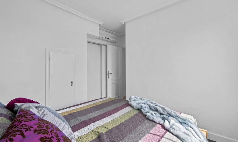 Sale - Apartment / Flat -
Punta Prima* - Punta Prima