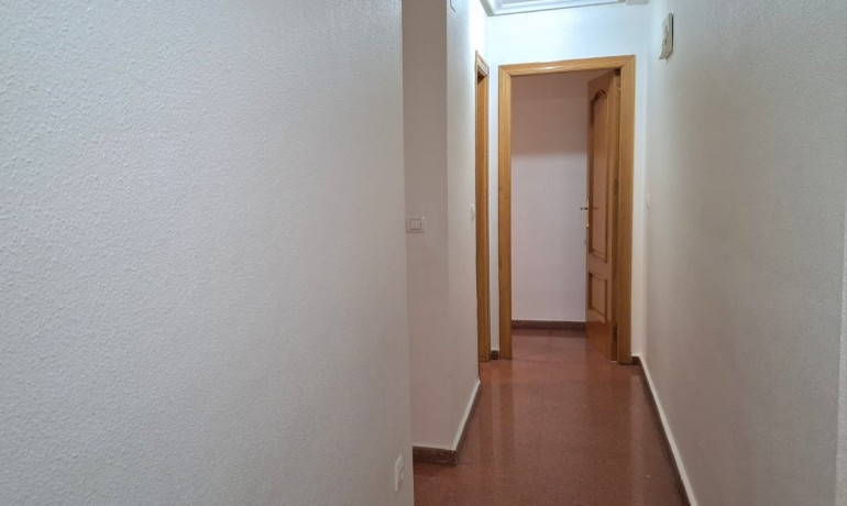 Herverkoop - Appartement / Flat -
Torrevieja* - Puerto