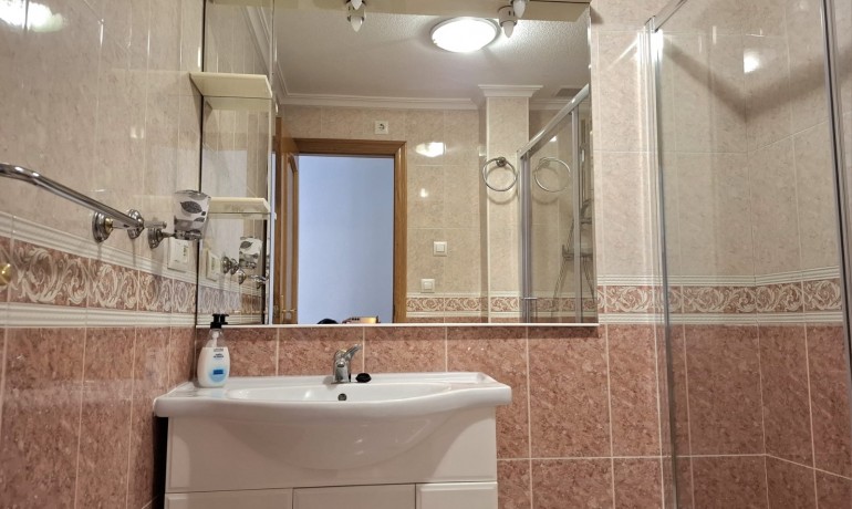 Herverkoop - Appartement / Flat -
Torrevieja* - Puerto