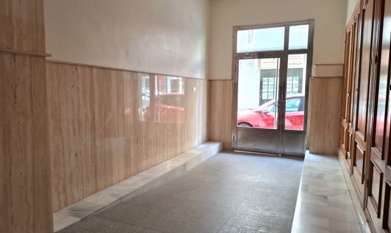 Herverkoop - Appartement / Flat -
Torrevieja* - Puerto