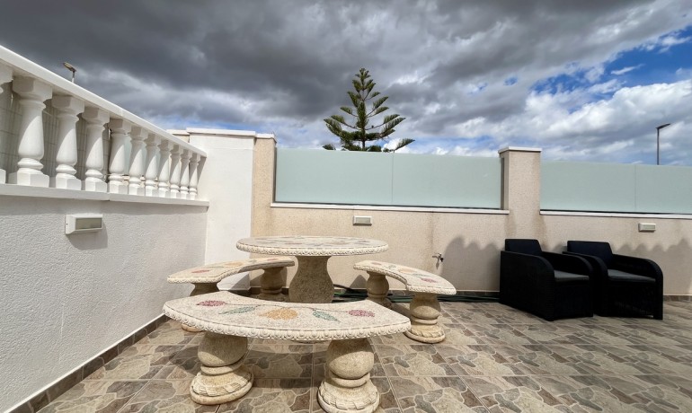 Sale - Villa -
Algorfa* - Algorfa