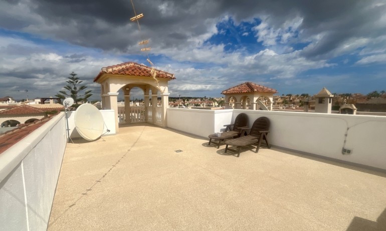 Sale - Villa -
Algorfa* - Algorfa