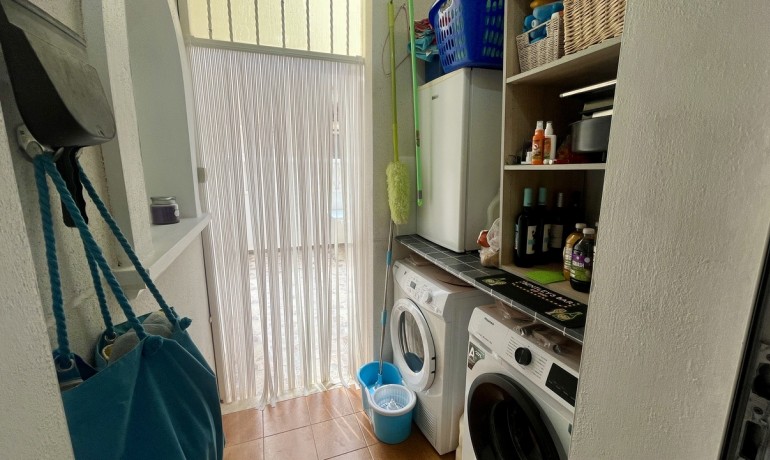 Sale - Villa -
Algorfa* - Algorfa