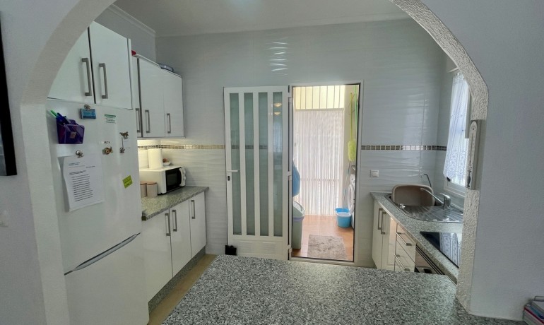 Sale - Villa -
Algorfa* - Algorfa
