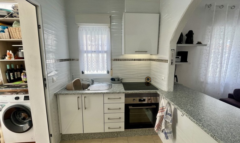 Sale - Villa -
Algorfa* - Algorfa