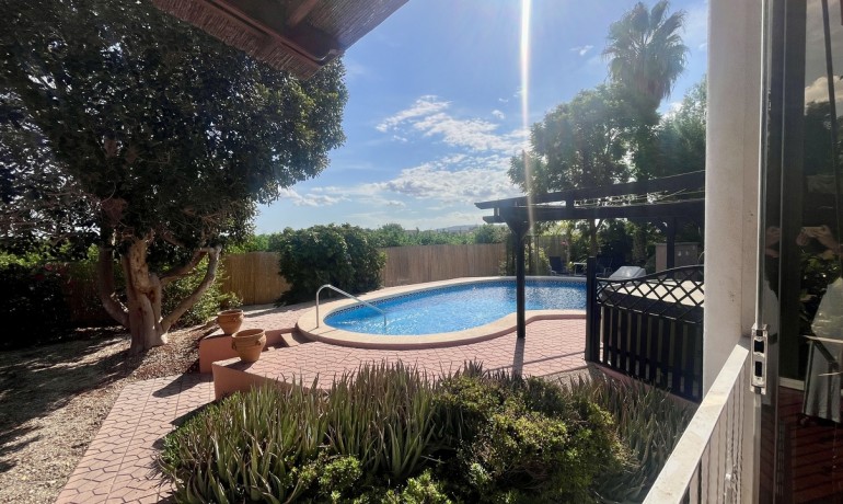 Sale - Villa -
Orihuela* - Orihuela