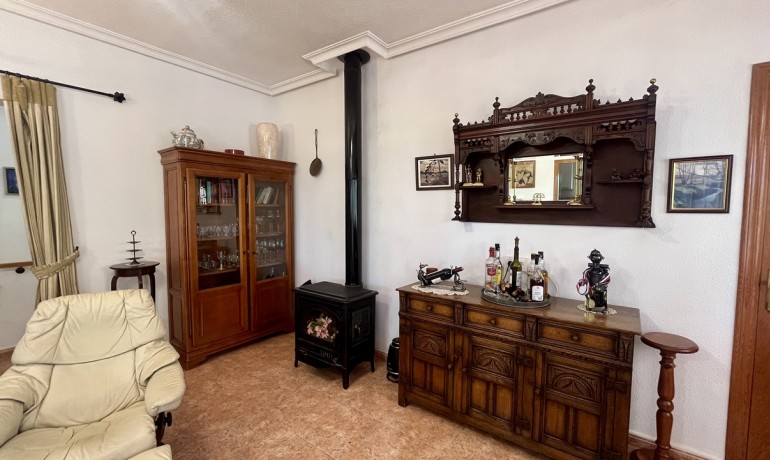 Sale - Villa -
Orihuela* - Orihuela