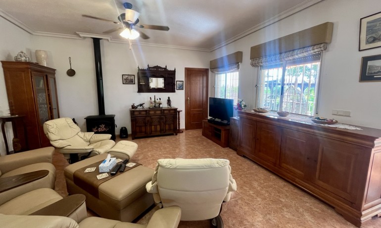 Sale - Villa -
Orihuela* - Orihuela