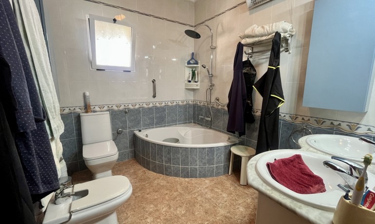 Sale - Villa -
Orihuela* - Orihuela