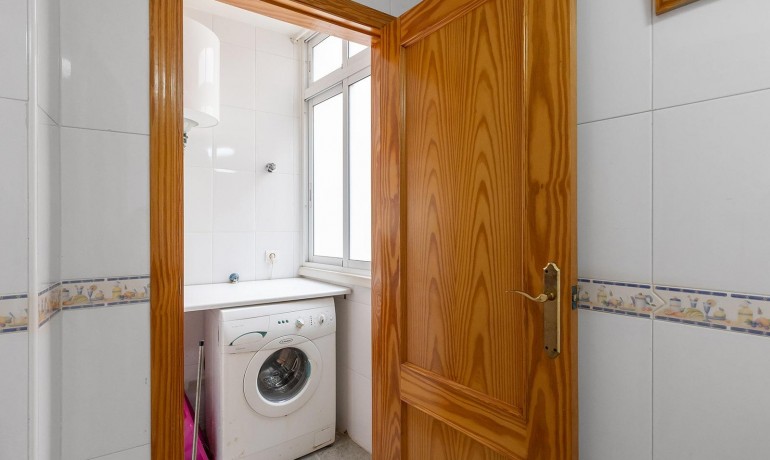 Herverkoop - Appartement / Flat -
Torrevieja* - Centro