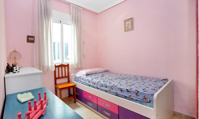 Herverkoop - Appartement / Flat -
Torrevieja* - Centro