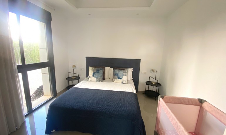 Herverkoop - Villa -
Cuidad Quesada* - Doña Pepa