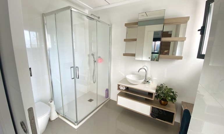 Herverkoop - Villa -
Cuidad Quesada* - Doña Pepa