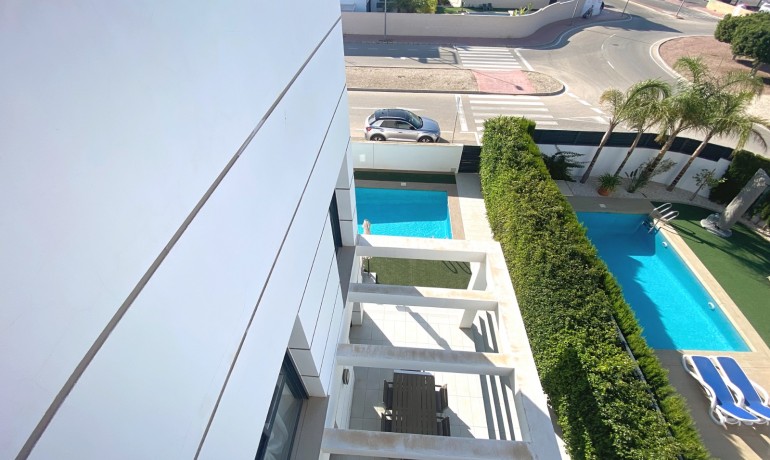 Herverkoop - Villa -
Cuidad Quesada* - Doña Pepa