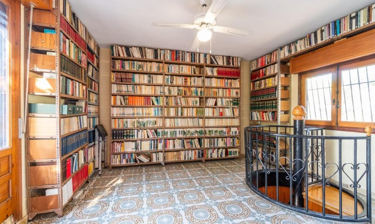 Herverkoop - Huis -
Pilar de la Horadada* - Pinar de Campoverde