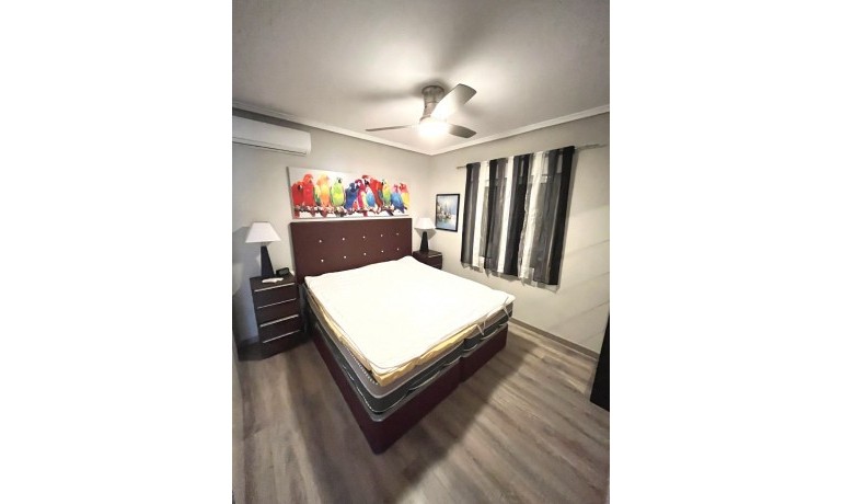 Herverkoop - Villa -
Cuidad Quesada* - Central Quesada