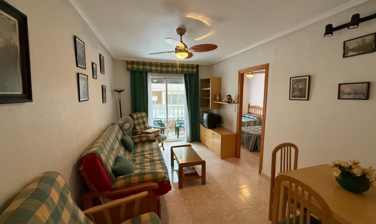 Herverkoop - Appartement / Flat -
Torrevieja* - Playa del cura