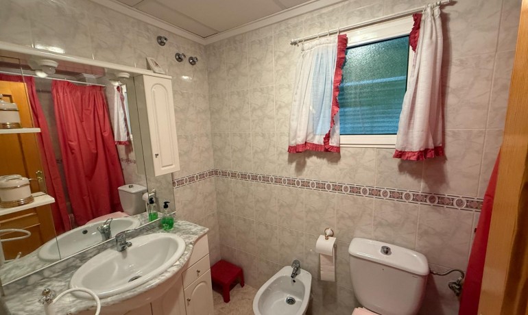 Herverkoop - Appartement / Flat -
Torrevieja* - Playa del cura