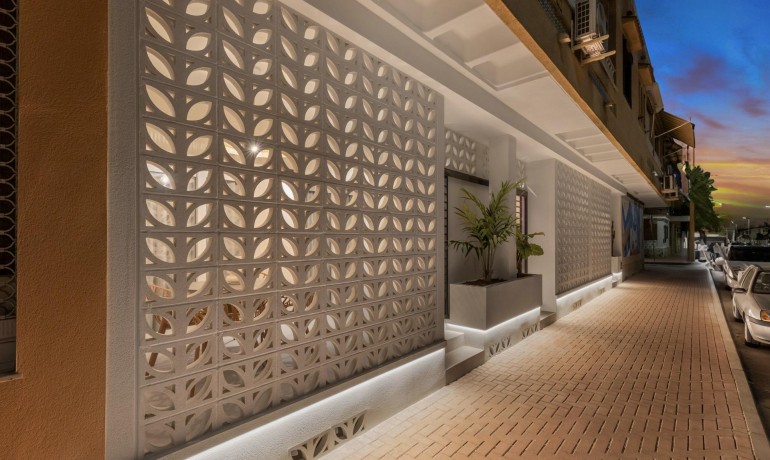 Nieuwbouw - Appartement / Flat -
Torrevieja* - Playa Los Naufragos